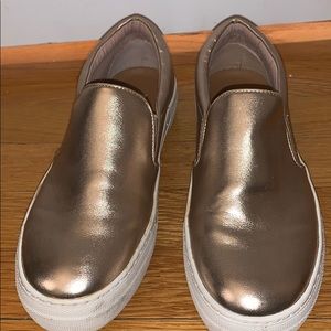 Steve Madden Metallic Rose Gold Slip on Sneakers